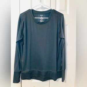 Womens Medium Long Sleeve